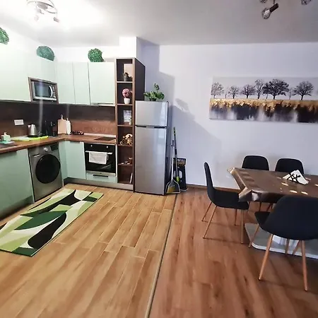 Eras - център * Varna