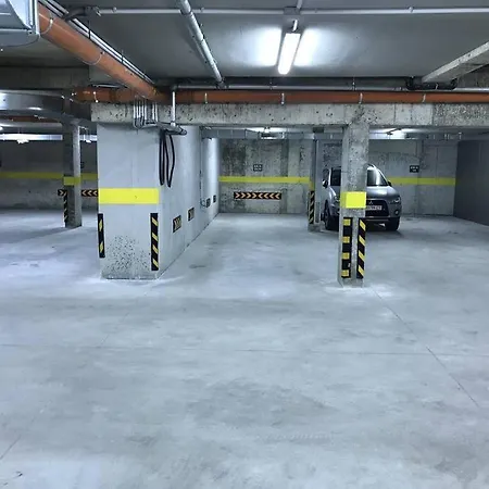 Eras - център * Varna