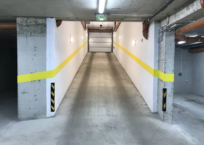 Eras - център * Warna