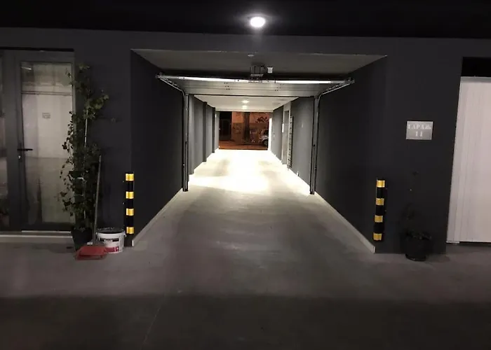 Eras - център Apartment *