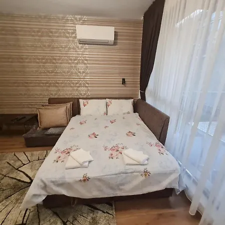 Eras - център فارنا